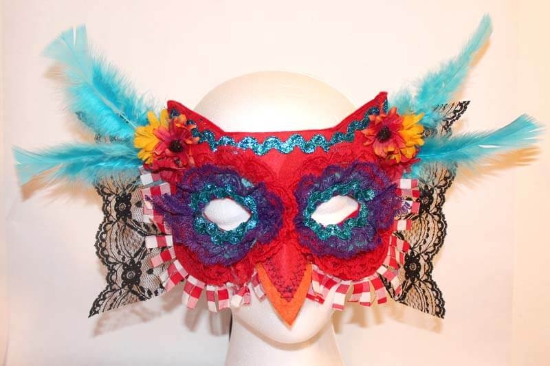 Country Red Gigham Hoot Owl Mask